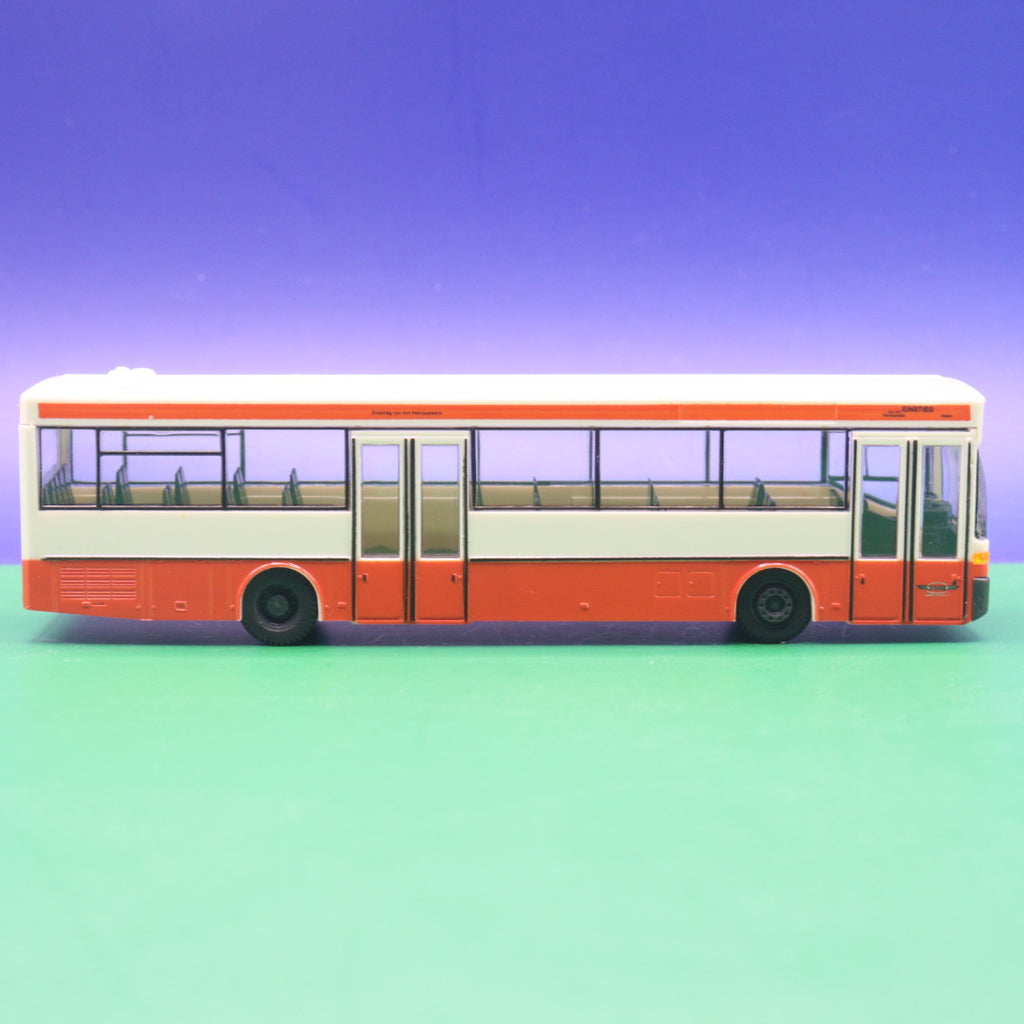 Mercedes Benz O405 - Hamburg - Kempel Modellbus