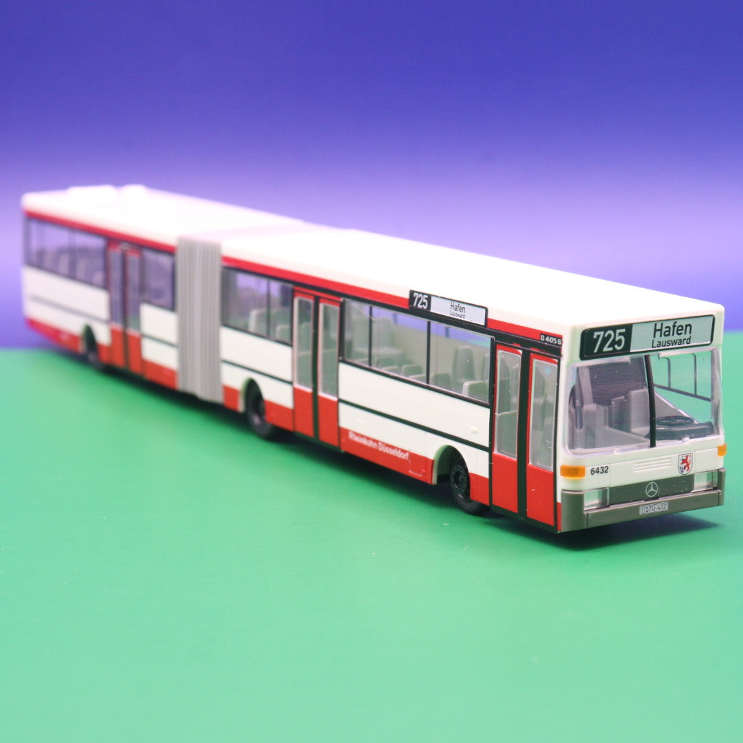 Mercedes Benz O405 G - Rheinbahn Düsseldorf - Modellbus Rietze 69812