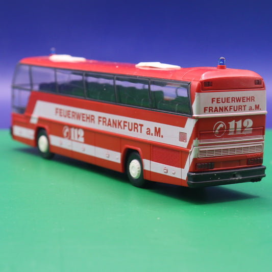 Neoplan Cityliner - Feuerwehr Frankfurt am Main - Modellbus Rietze - OHNE OVP OHNE ZURÜSTTEILE