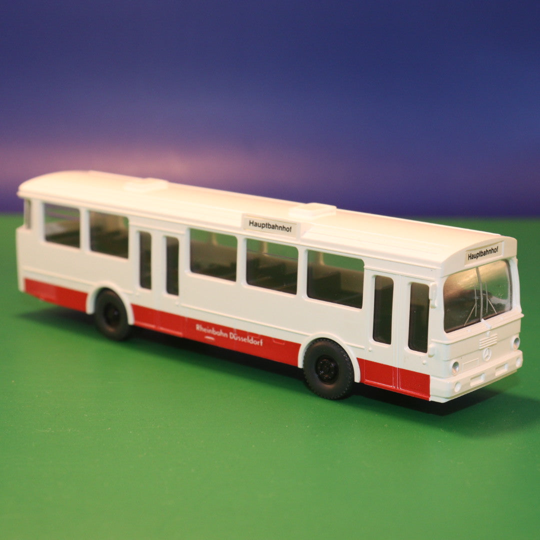 100 Jahre Omnibus Modellbus Set Wiking