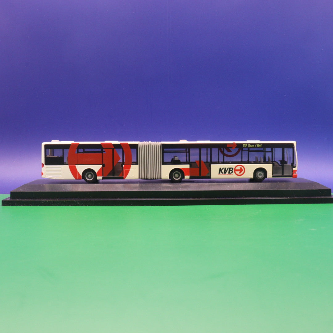 Mercedes Benz O530 Citaro G - KVB Köln - Linie 132 Dom/Hbf - Modellbus Rietze mit Präsentierbox
