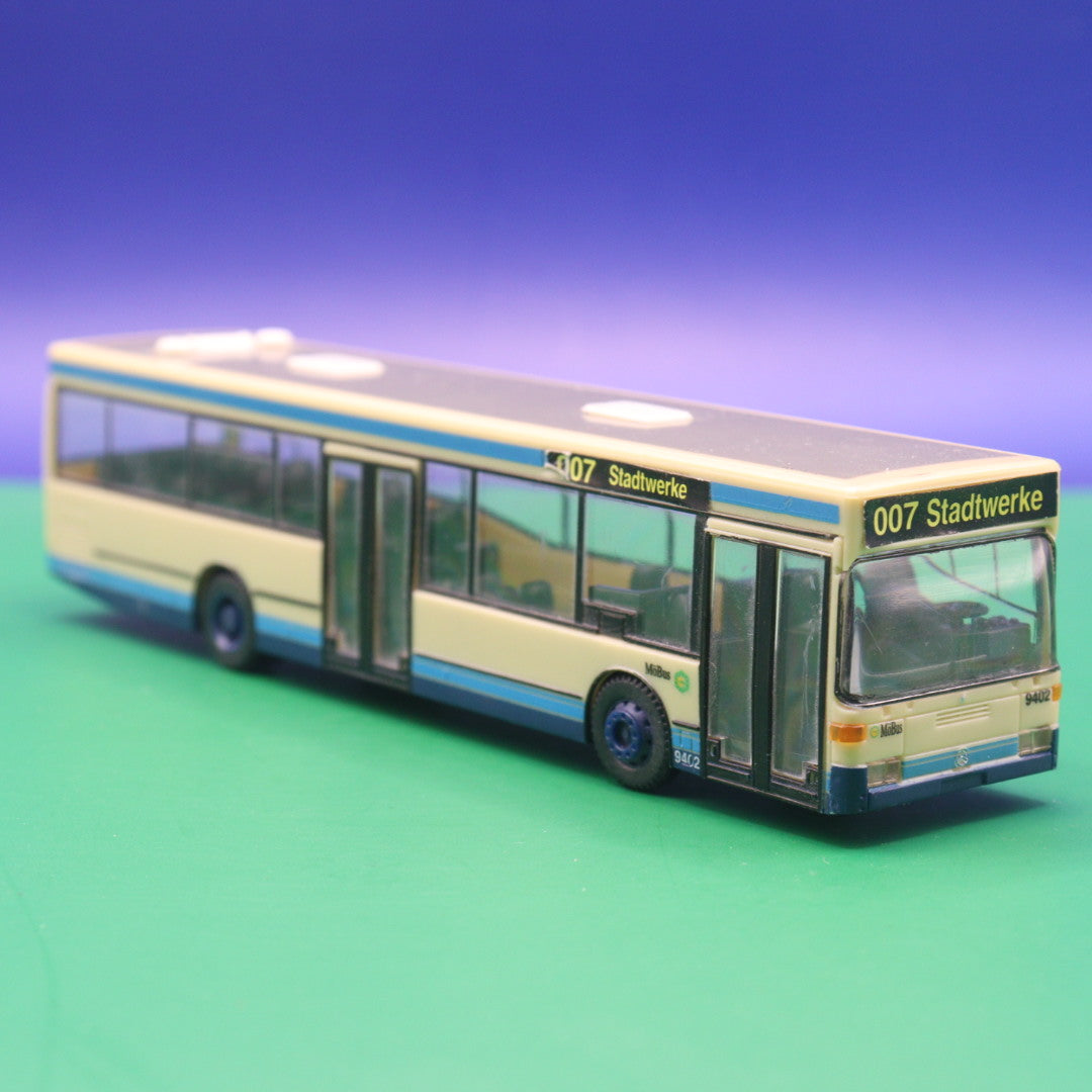 Mercedes Benz O 405 - NEW möbus - Linie 007 Stadtwerke - Gebraucht, Ohne OVP - Modellbus Kempel