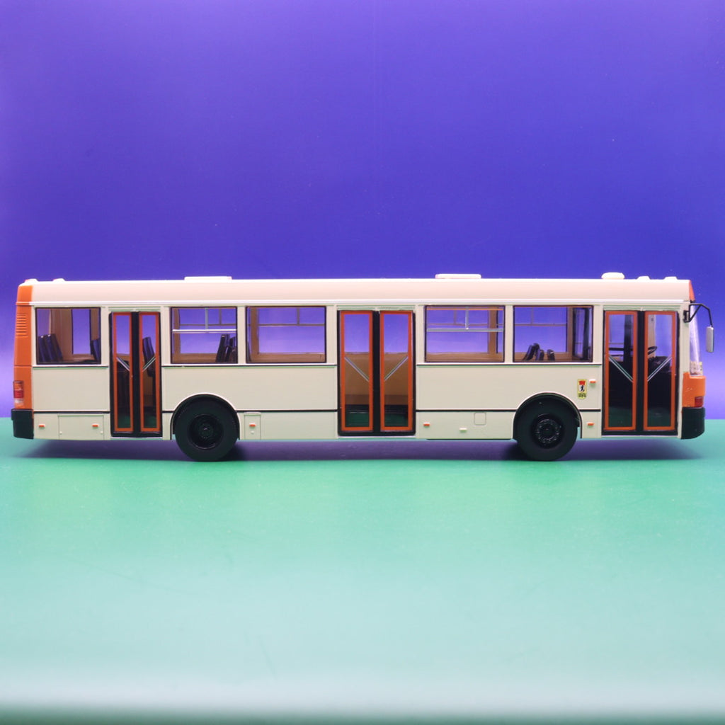 Ikarus 415 (1985)- BVB Berlin - 1:43 - Modellbus Premium ClassiXXs PCL47204