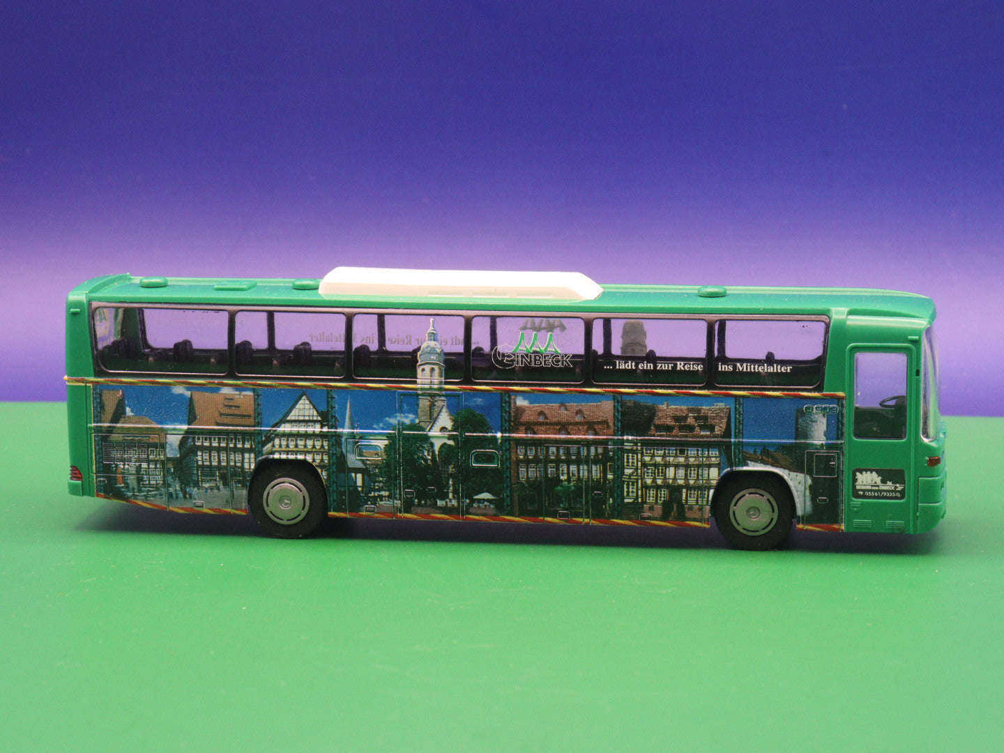Mercedes Benz O 303 15 - Ilmebahn Stadt Einbeck - Reise ins Mittelalter - Modellbus Rietze Reisebus