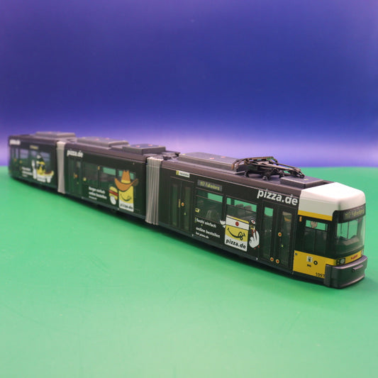 Adtranz GT6N - BVG Berlin Wagen 1097 Pizza de - Straßenbahn Tram Modell Rietze STRA01007(Kopie)