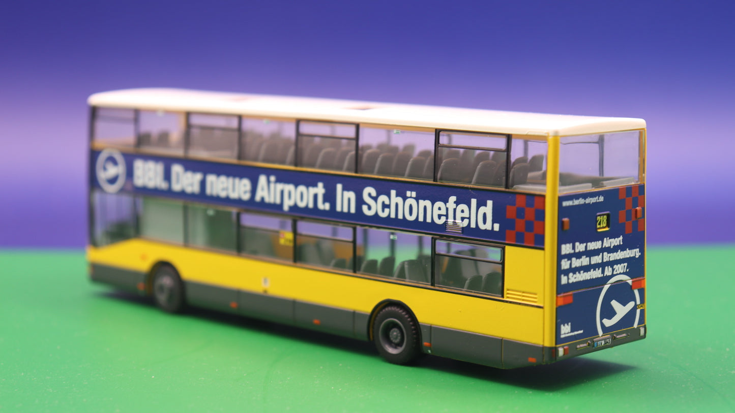 MAN/ABB Henschel DN 95 - Traditionsbus GmbH Berlin - BVG Berlin - BBI der neue Airport ab 2007 (BER) -  Modellbus Rietze 67528-2 (Auslieferung: 11/2020)
