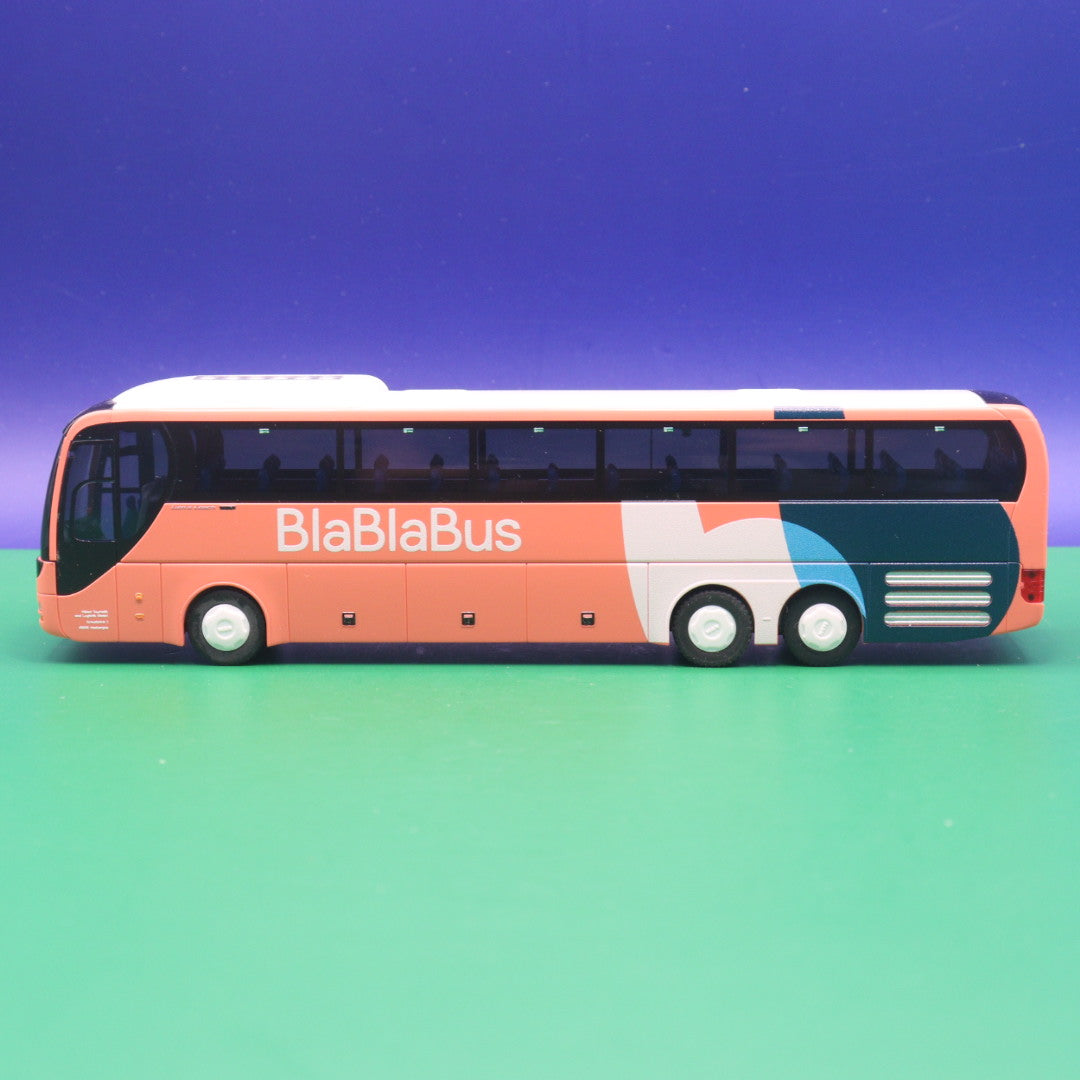 MAN Lions Coach - BlaBlaBus - Gebraucht, Ohne Zurüstteile - Modellbus Rietze 67767