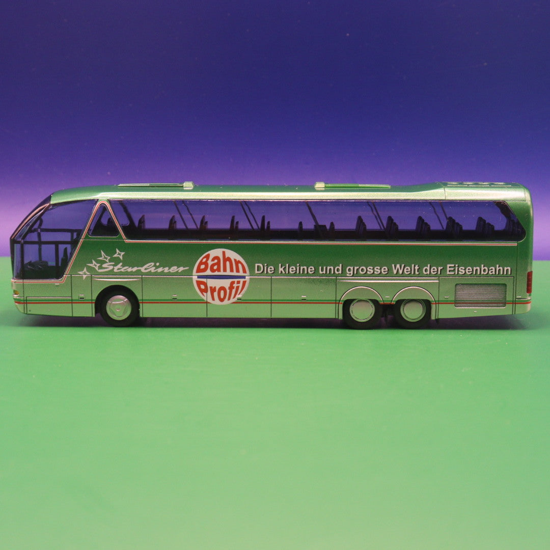 Neoplan Starliner 516 SHD L - Bahn Profi - Modellbus AWM